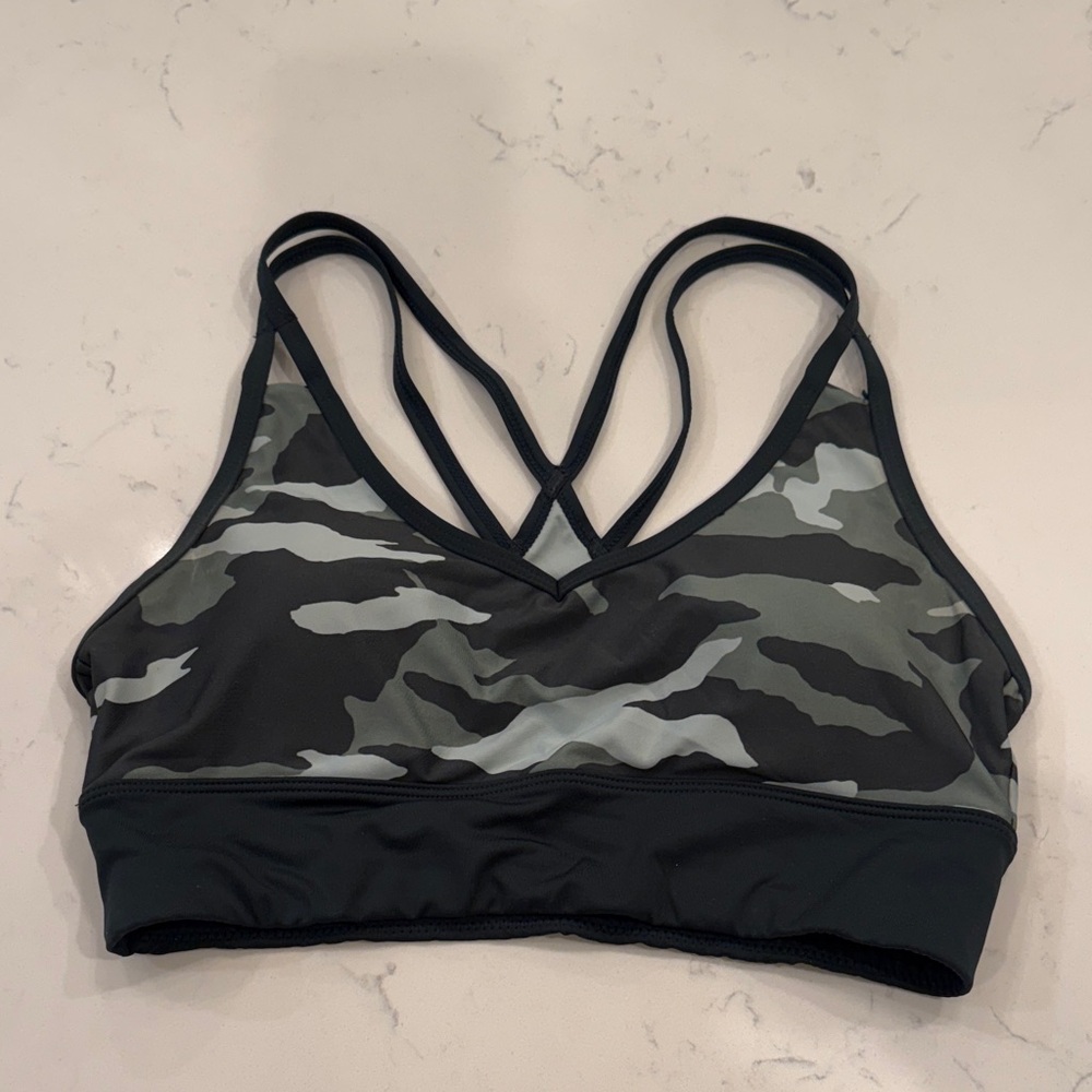 Camo Print Strappy Sports Bra